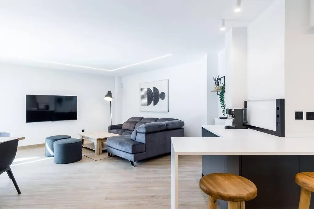 Piso De Lujo A 300M De La Playa Apartman Santender